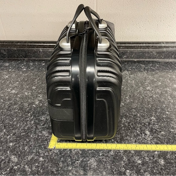 Mini suitcase - Picture 15 of 15